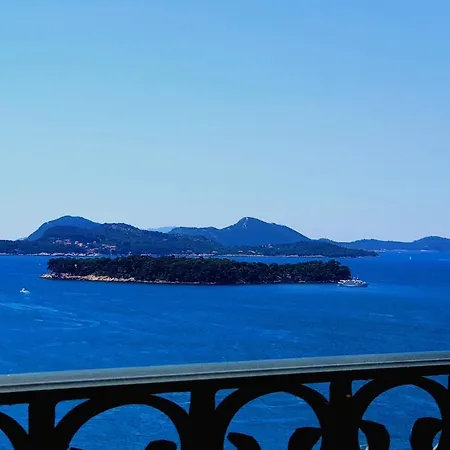 Seaside House In With Excellent Views, Large Terraces 두브로브니크