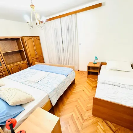 아파트 Seaside House In With Excellent Views, Large Terraces 두브로브니크