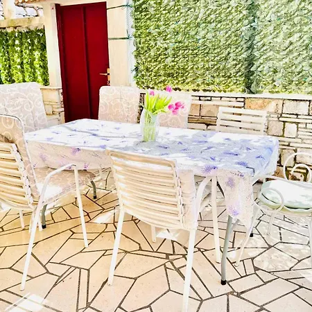 Seaside House In With Excellent Views, Large Terraces * 두브로브니크