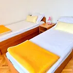 Seaside House In With Excellent Views, Large Terraces 두브로브니크