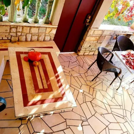 Seaside House In With Excellent Views, Large Terraces *