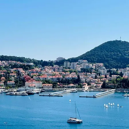 Apartamento Seaside House In With Excellent Views, Large Terraces