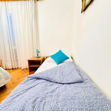 Seaside House In With Excellent Views, Large Terraces *