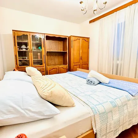 Seaside House In With Excellent Views, Large Terraces