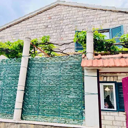 Seaside House In With Excellent Views, Large Terraces Lägenhet Dubrovnik