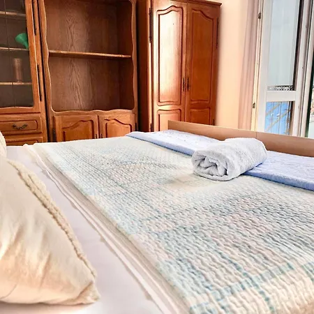 Apartament Seaside House In With Excellent Views, Large Terraces *