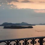 Seaside House In With Excellent Views, Large Terraces Appartamento